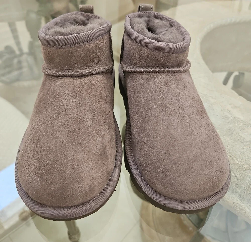 UGG Gray Shearling-Lined Boot Interior